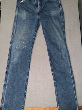 Wrangler Men's Slim Straight Jeans in Faded Blue